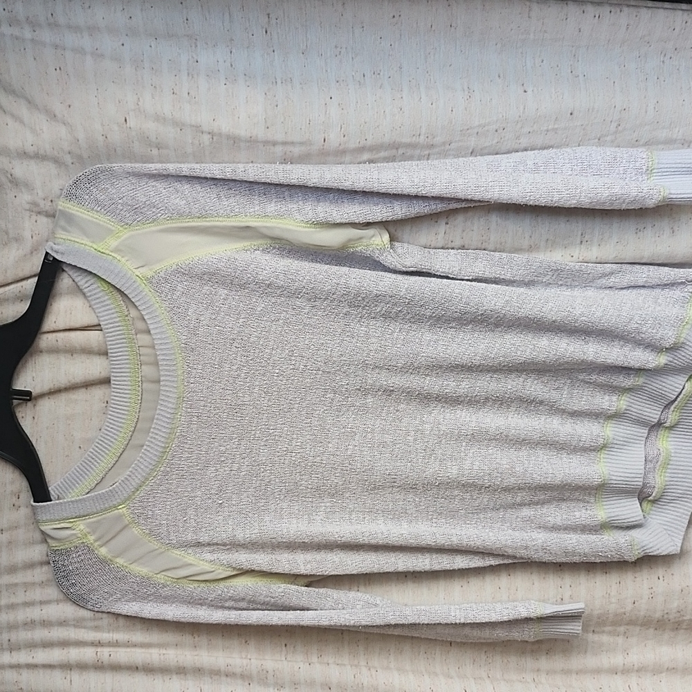 Ladies knit top